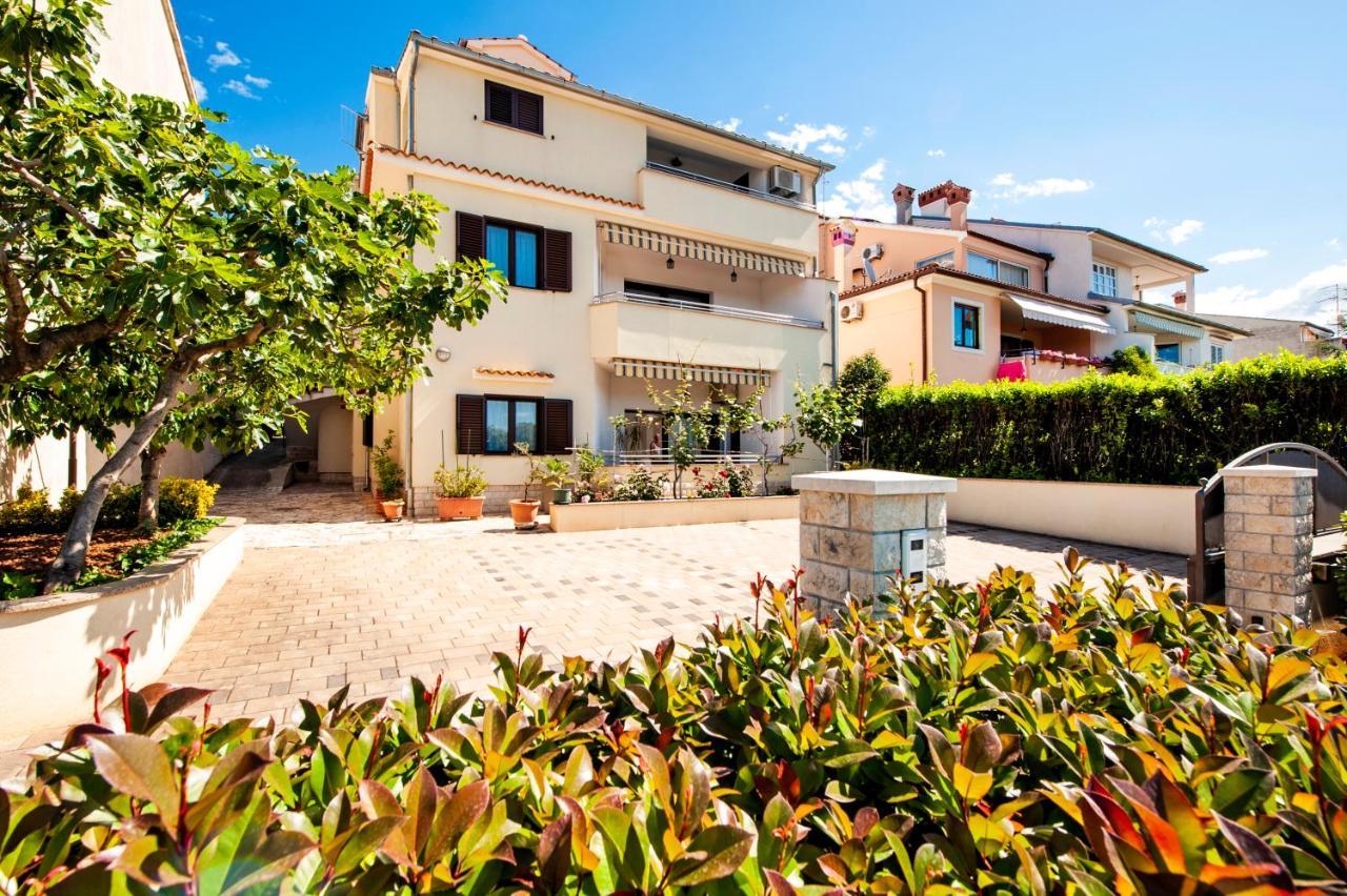 Apartments Milar Rovinj Exterior photo